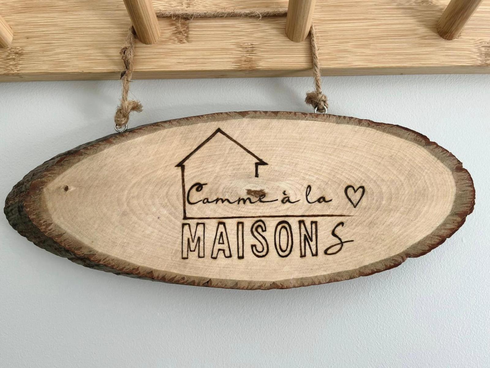 Comme A La "Maisons" مايسونز المظهر الخارجي الصورة